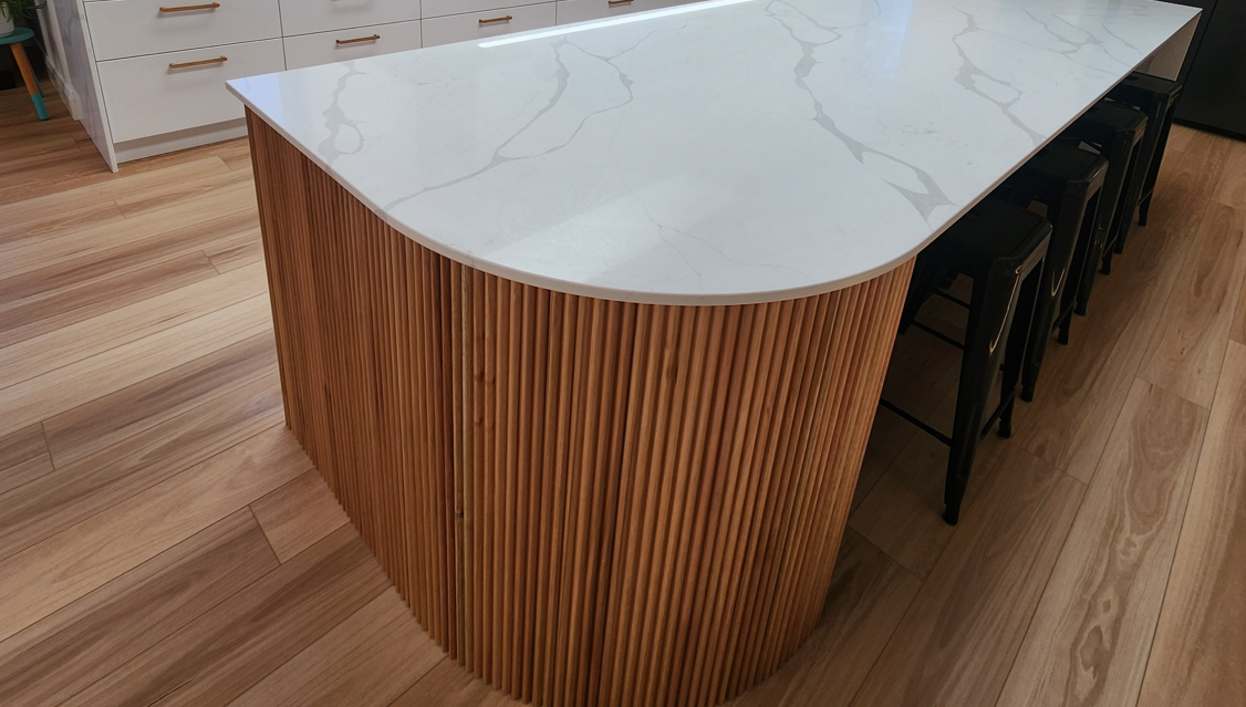 Curved Kitchen Renovation in Bonny Hills — gallery image 5